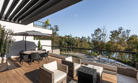 Reventa - apartment -
Marbella - Nueva Andalucía