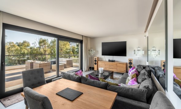 Reventa - apartment -
Marbella - Nueva Andalucía