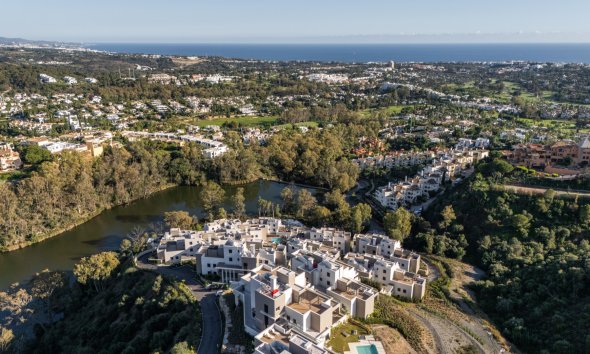 Reventa - apartment -
Marbella - Nueva Andalucía
