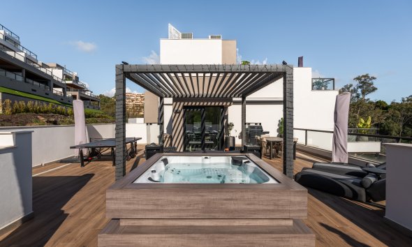 Reventa - apartment -
Marbella - Nueva Andalucía
