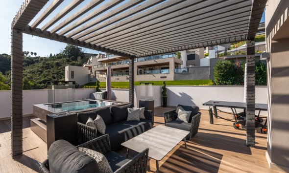 Reventa - apartment -
Marbella - Nueva Andalucía