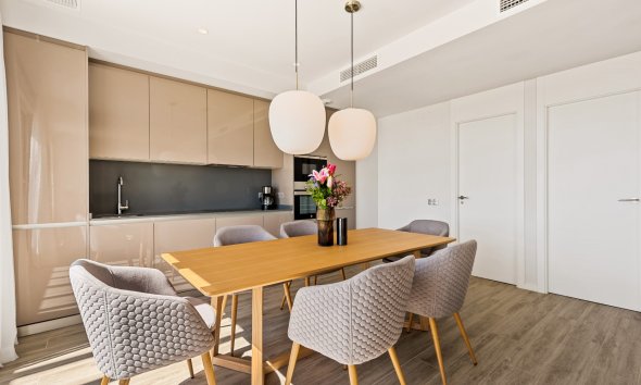 Reventa - apartment -
Estepona - Cancelada