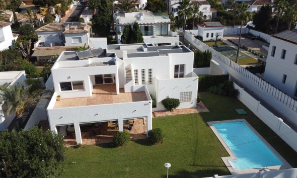 Gensalg - Villa -
Marbella - Las Chapas