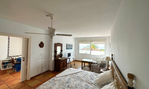 Gensalg - Villa -
Marbella - Las Chapas