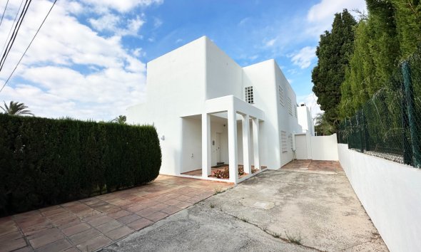 Gensalg - Villa -
Marbella - Las Chapas
