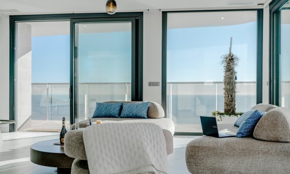 Resale - apartment -
Benidorm