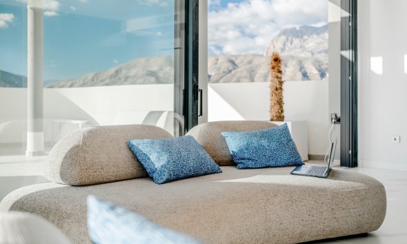 Resale - apartment -
Benidorm