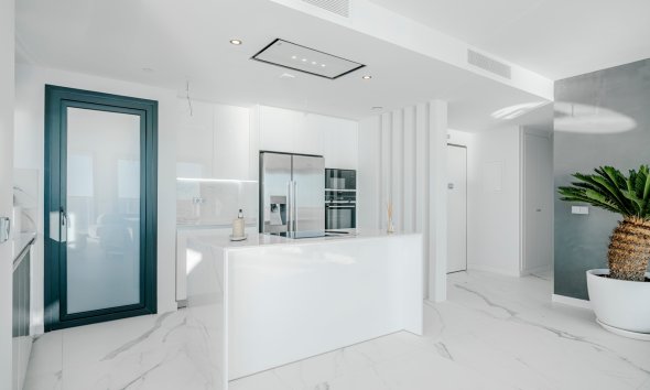 Resale - apartment -
Benidorm