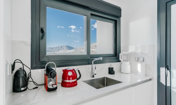 Resale - apartment -
Benidorm