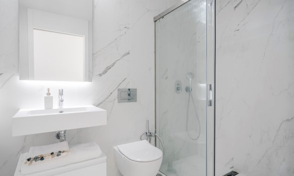 Resale - apartment -
Benidorm