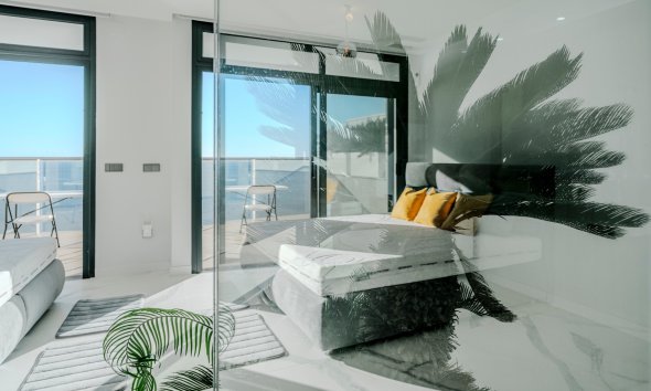 Resale - apartment -
Benidorm