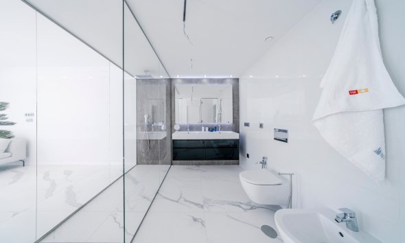 Resale - apartment -
Benidorm