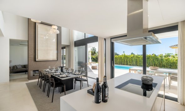 Gensalg - Villa -
Estepona - El Paraíso
