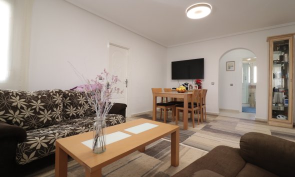 Reventa - Villa -
Benijofar - Monte Azul