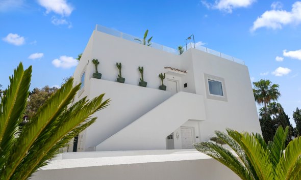 Reventa - apartment -
Marbella - Nueva Andalucía