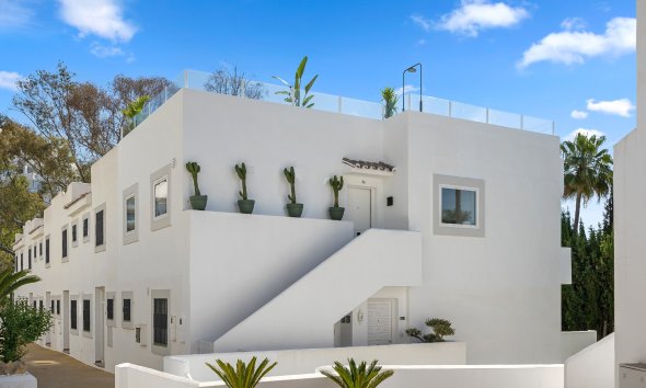 Reventa - apartment -
Marbella - Nueva Andalucía