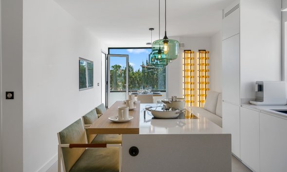 Reventa - apartment -
Marbella - Nueva Andalucía