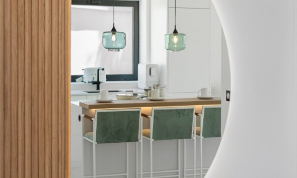 Reventa - apartment -
Marbella - Nueva Andalucía