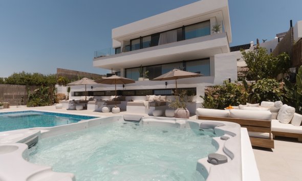 Gensalg - Villa -
Marbella - Nueva Andalucía
