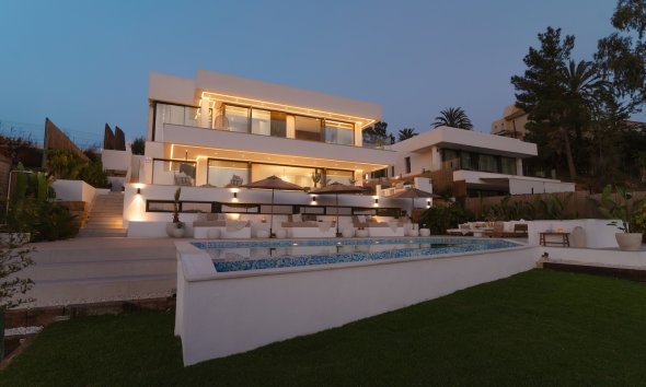 Gensalg - Villa -
Marbella - Nueva Andalucía