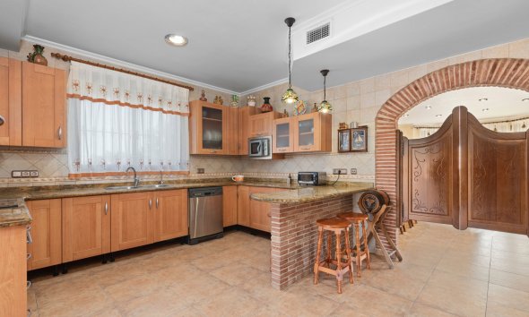 Gensalg - Country House -
Beniel - Carretera de Beniel