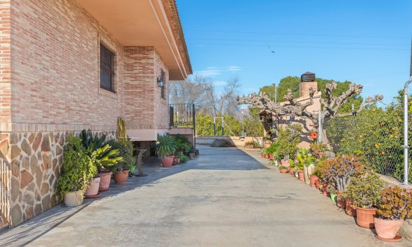 Gensalg - Country House -
Beniel - Carretera de Beniel