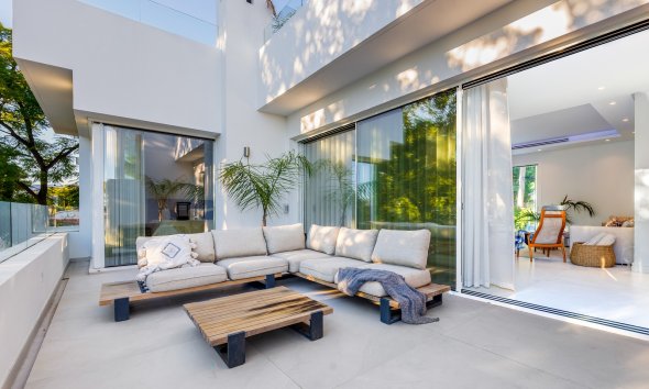 Gensalg - Villa -
Marbella - Nueva Andalucía