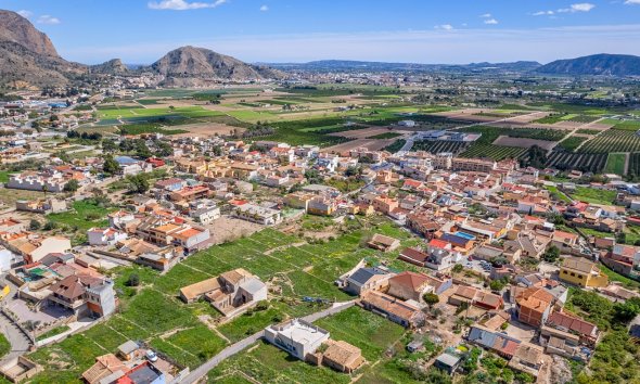 Resale - Country House -
Orihuela