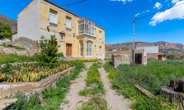 Resale - Country House -
Orihuela