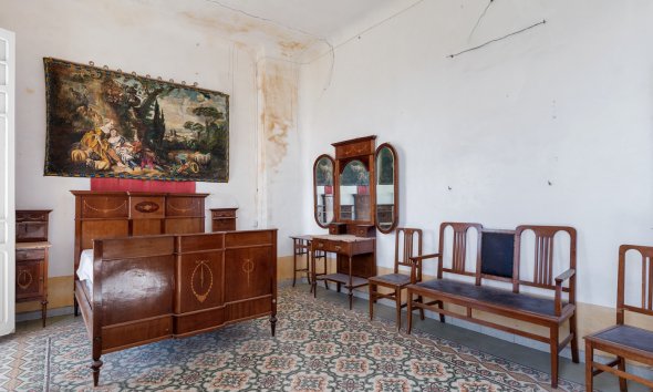 Resale - Country House -
Orihuela