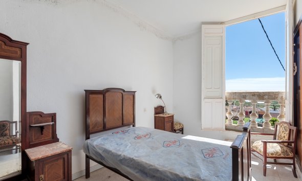 Resale - Country House -
Orihuela