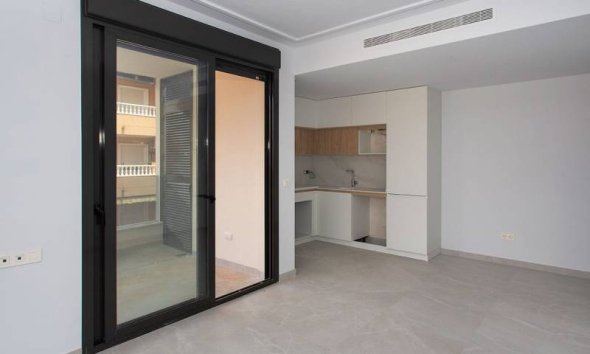 Resale - apartment -
Torrevieja