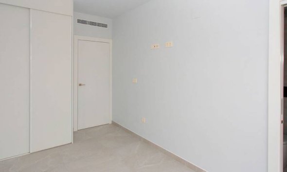Resale - apartment -
Torrevieja