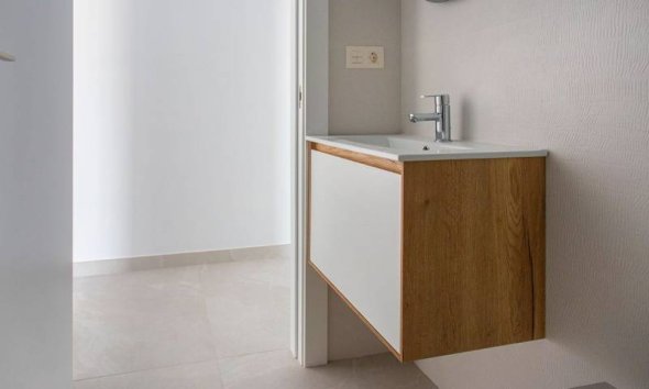 Resale - apartment -
Torrevieja