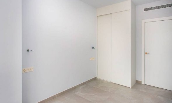Resale - apartment -
Torrevieja