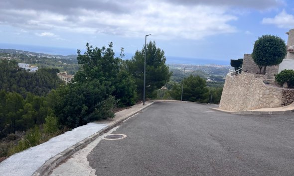 Reventa - Land -
Altea - Sierra de Altea