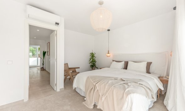 Reventa - Adosado -
Marbella - Nueva Andalucía