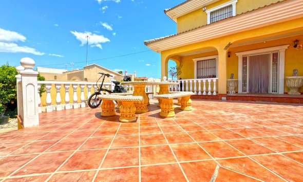 Gensalg - Villa -
Torrevieja - Los Balcones