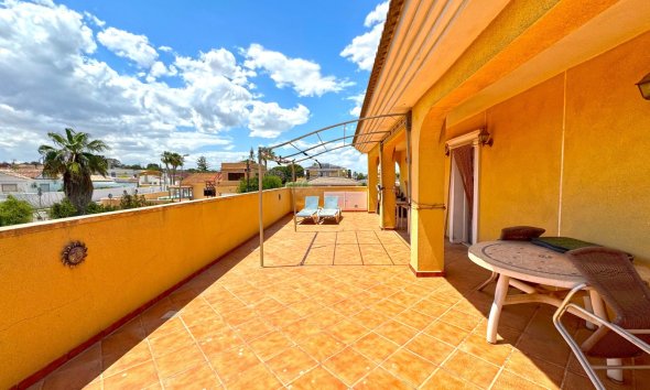 Gensalg - Villa -
Torrevieja - Los Balcones