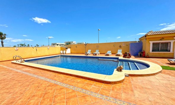 Gensalg - Villa -
Torrevieja - Los Balcones