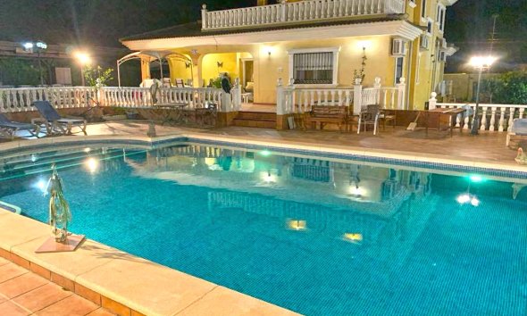 Gensalg - Villa -
Torrevieja - Los Balcones