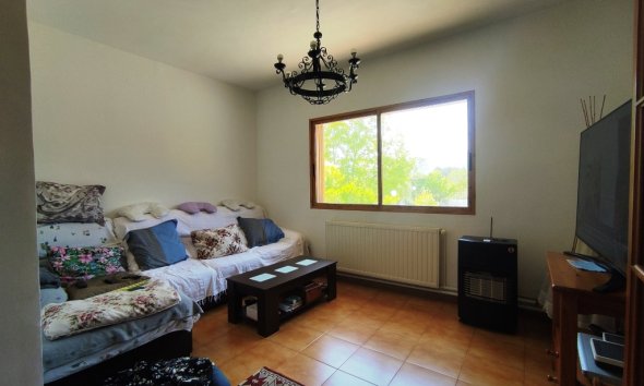 Resale - Country House -
Alcoy