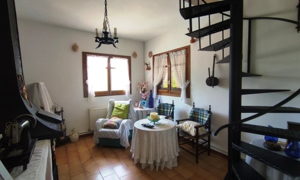 Resale - Country House -
Alcoy