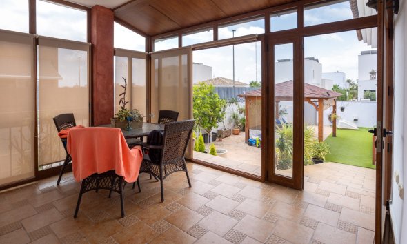 Gensalg - Villa -
Los Montesinos - La Herrada