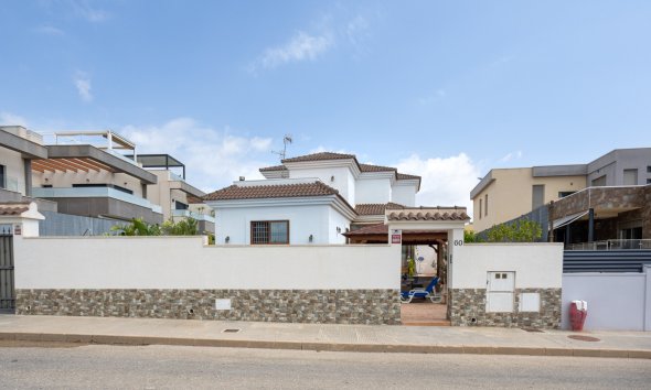 Gensalg - Villa -
Los Montesinos - La Herrada