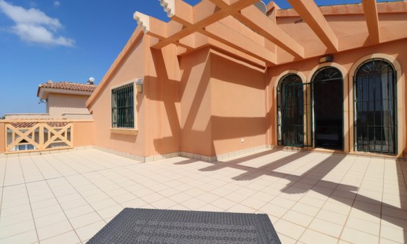 Reventa - Villa -
Ciudad Quesada - La Fiesta