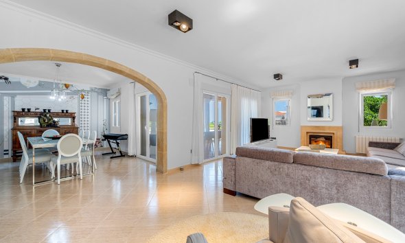Reventa - Villa -
Benissa