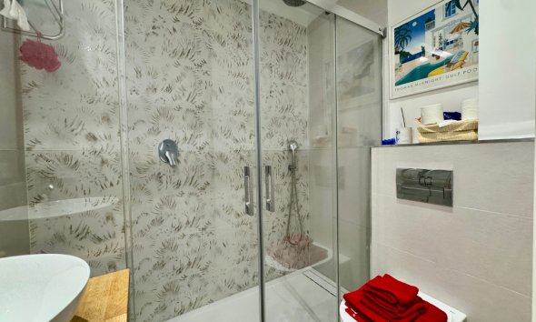 Reventa - apartment -
Benahavis - La Quinta