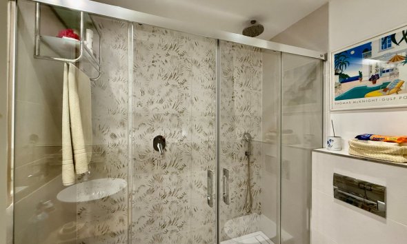Reventa - apartment -
Benahavis - La Quinta