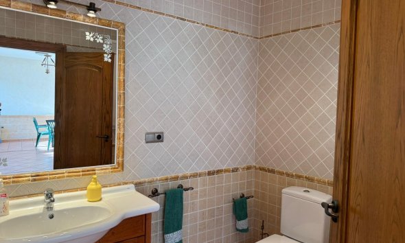 Resale - Townhouse -
Los Montesinos
